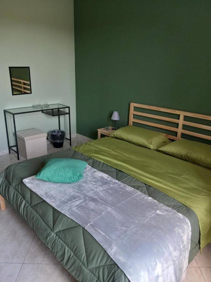 ザッフェラーナ・エトネーア Etna Green Houseヴィラ エクステリア 写真